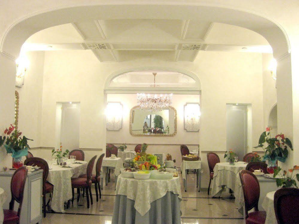Hotel Roma Porretta Terme Bagian luar foto